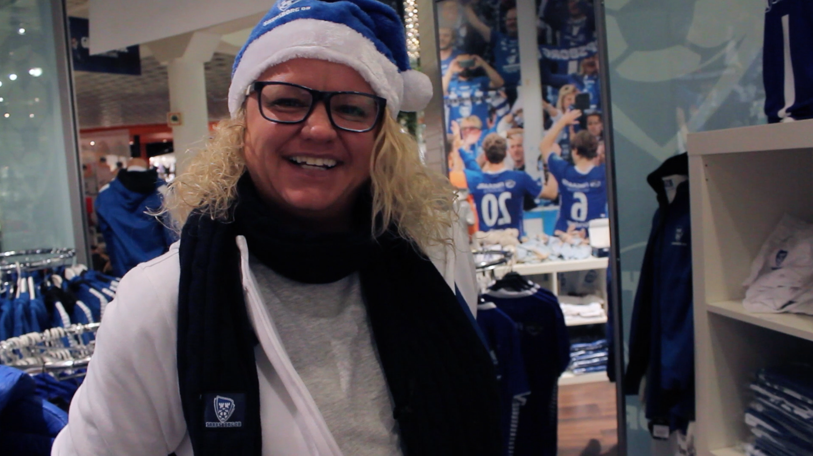 Bli med på rundtur i julebutikken